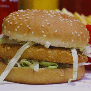 CHICKEN STEAK BURGER